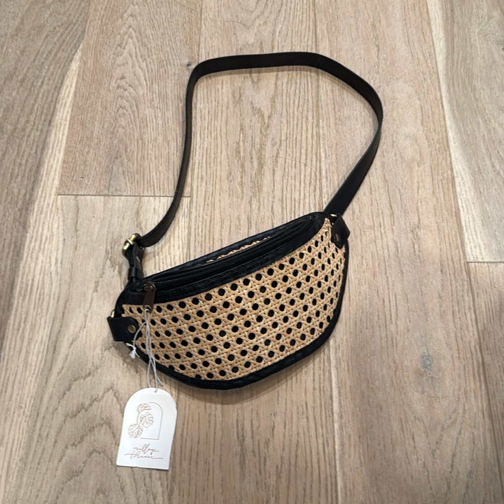 NWT Village Thrive cane crossbody